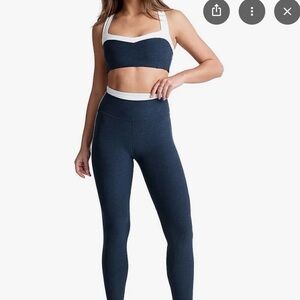 Beyond Yoga Space dye trophy Navy and White Activewear Set